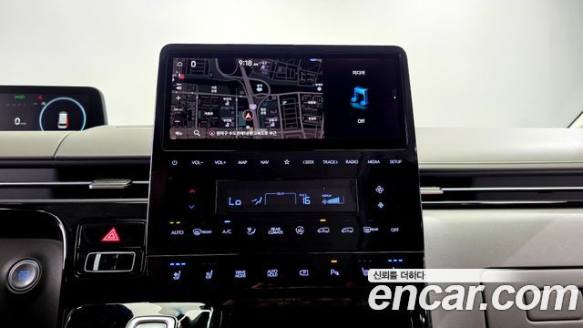 Hyundai Staria 4WD Camper Prestige Camper 4Seater 2023 — фото 14