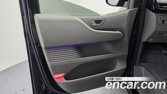 Hyundai Staria 4WD Camper Prestige Camper 4Seater 2023 — фото 25
