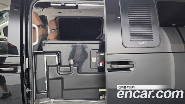 Hyundai Staria 4WD Camper Prestige Camper 4Seater 2023 — фото 26