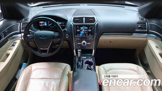 Ford Explorer 3.5 Limited 4WD 5th 2017 — фото 7