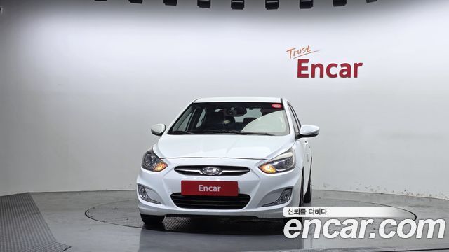 Hyundai Accent (New) 1.6 GDI Premier 2011 — фото 3