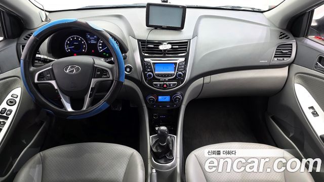 Hyundai Accent (New) 1.6 GDI Premier 2011 — фото 7
