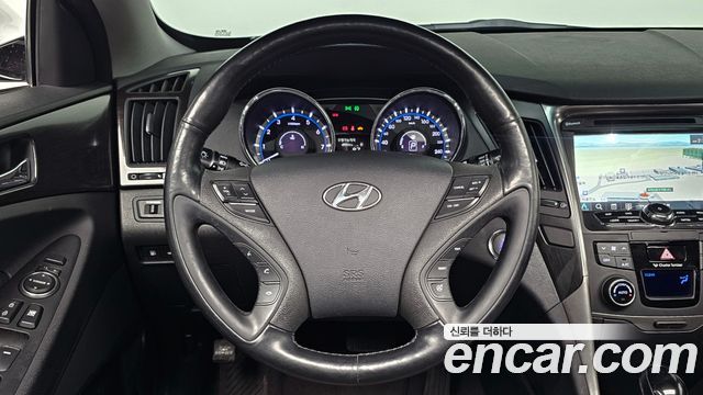 Hyundai Sonata The Brilliant CVVL Smart 2013 — фото 13