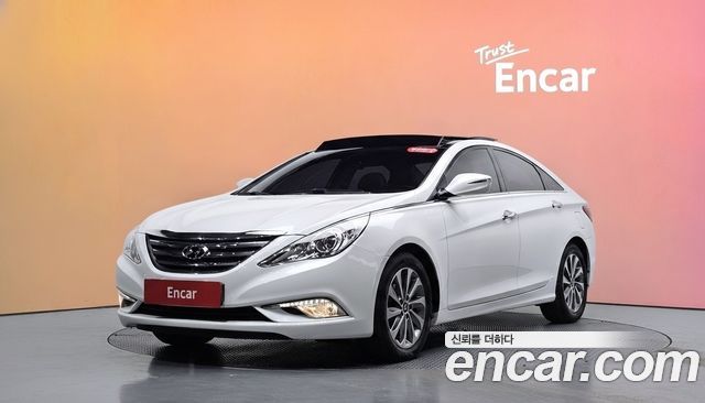 Hyundai Sonata The Brilliant CVVL Smart 2013 — фото 1