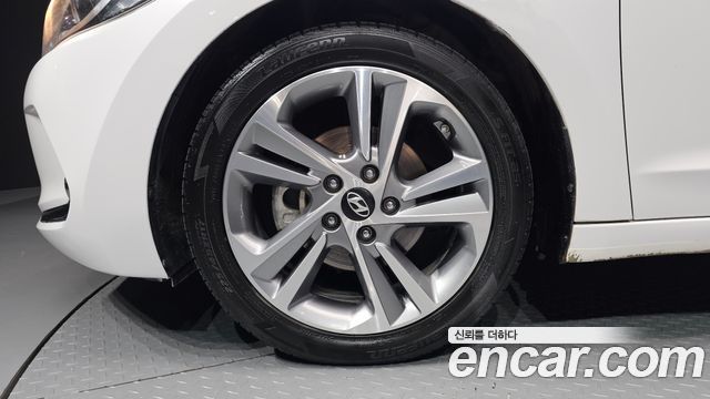 Hyundai Avante (AD) 1.6 GDI Value Plus 2017 — фото 5