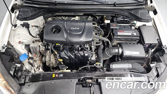 Hyundai Avante (AD) 1.6 GDI Value Plus 2017 — фото 6