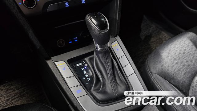 Hyundai Avante (AD) 1.6 GDI Value Plus 2017 — фото 9