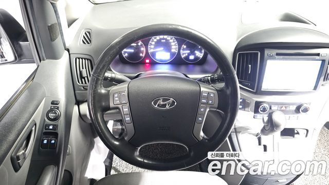 Hyundai Grand Starex Van 5-Seater Modern 2018 — фото 14