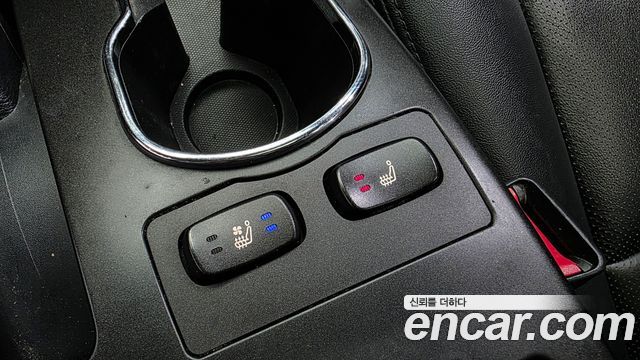 KG Mobility (SsangYong) Korando C 2.0 CVT 2WD Deluxe 2014 — фото 16