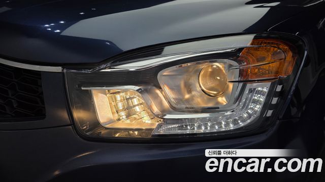 KG Mobility (SsangYong) Korando C 2.0 CVT 2WD Deluxe 2014 — фото 22