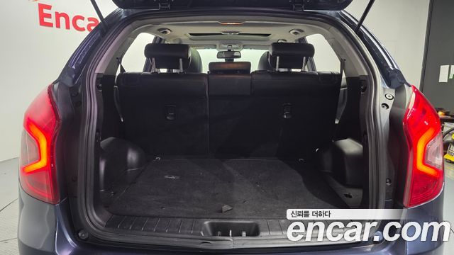 KG Mobility (SsangYong) Korando C 2.0 CVT 2WD Deluxe 2014 — фото 29