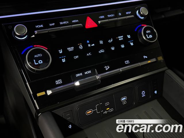 Hyundai Santa Fe (MX5) HEV 1.6 2WD Calligraphy 2026 — фото 19