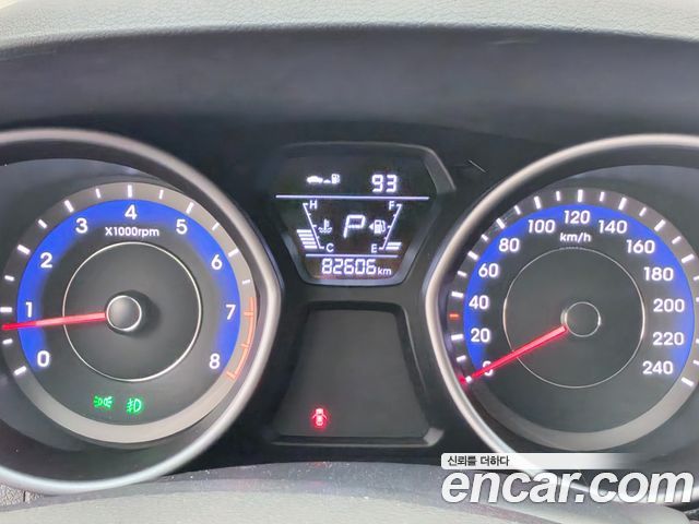 Hyundai Avante 1.6 GDi Smart Standard 2016 — фото 8