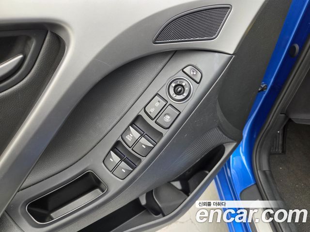 Hyundai Avante 1.6 GDi Smart Standard 2016 — фото 22