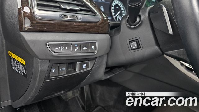 Genesis EQ900 3.3 T-GDI AWD Premiun Luxury 2018 — фото 16