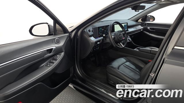 Hyundai Sonata The Edge (DN8) 1.6 Turbo Exclusive 2024 — фото 10