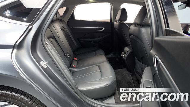 Hyundai Sonata The Edge (DN8) 1.6 Turbo Exclusive 2024 — фото 11