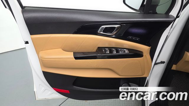 Kia Carnival (IV) Diesel 9-Seater Signature 2023 — фото 24