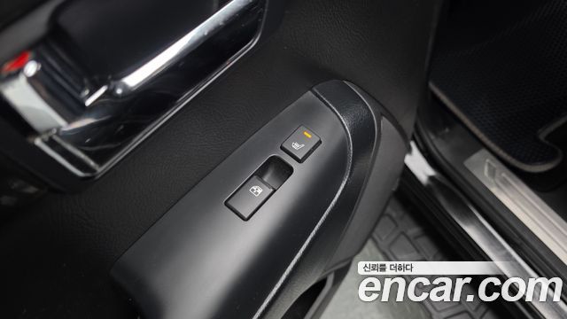 Kia Mohave 4WD KV 300 2014 — фото 18