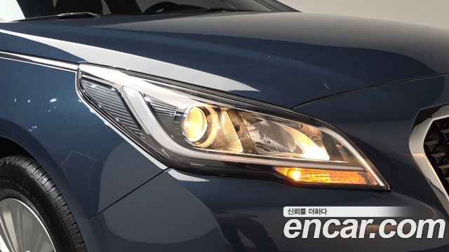 Hyundai Sonata Hybrid (LF) 2.0 HEV Modern 2016 — фото 22