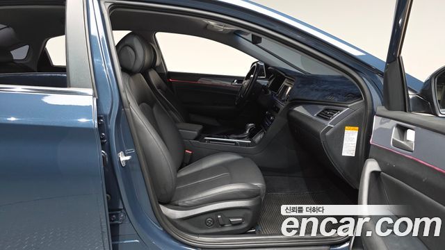 Hyundai Sonata Hybrid (LF) 2.0 HEV Modern 2016 — фото 26