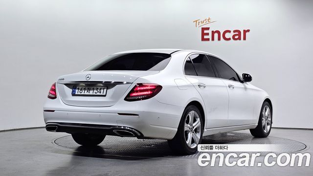 Mercedes-Benz E-Class (W213) E200 Avantgarde 2018 — фото 2
