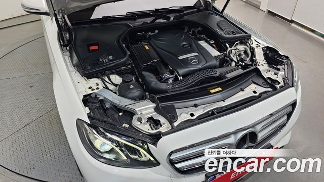 Mercedes-Benz E-Class (W213) E200 Avantgarde 2018 — фото 6