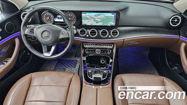 Mercedes-Benz E-Class (W213) E200 Avantgarde 2018 — фото 7