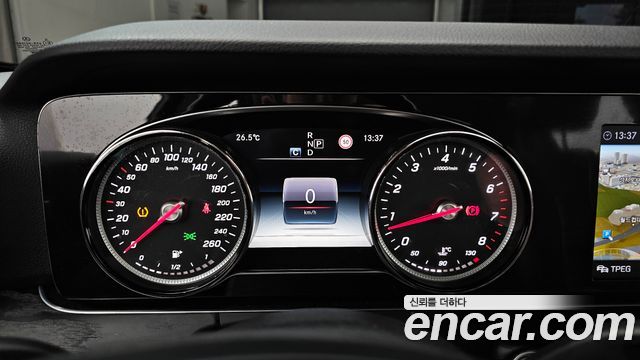 Mercedes-Benz E-Class (W213) E200 Avantgarde 2018 — фото 8