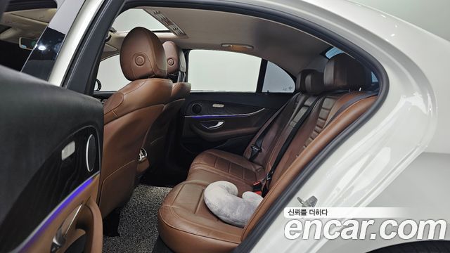 Mercedes-Benz E-Class (W213) E200 Avantgarde 2018 — фото 12