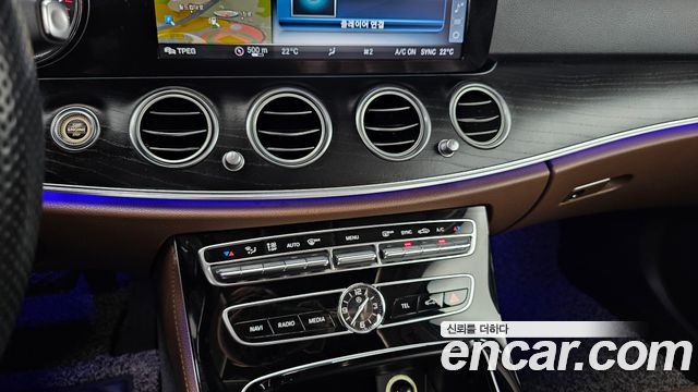Mercedes-Benz E-Class (W213) E200 Avantgarde 2018 — фото 17