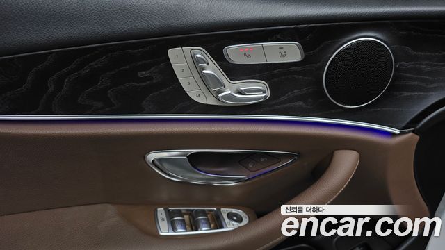 Mercedes-Benz E-Class (W213) E200 Avantgarde 2018 — фото 20