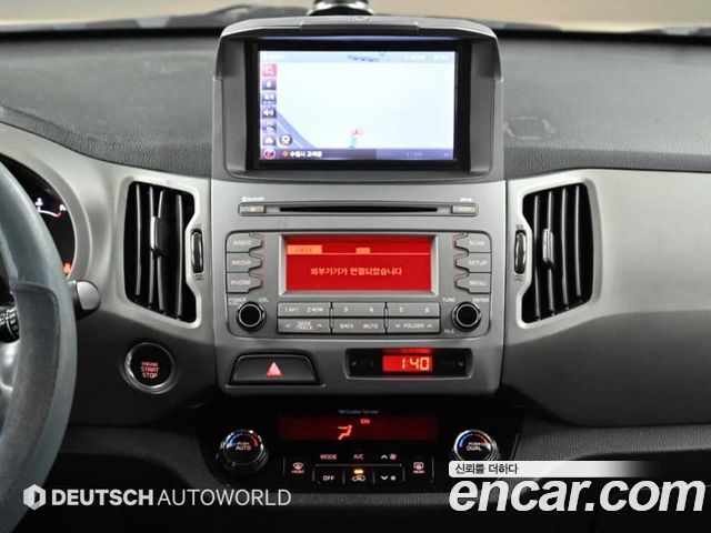 Kia Sportage R Diesel 2WD Trendy 2014 — фото 18
