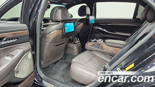 Genesis G90 5.0 AWD Prestige 2021 — фото 15