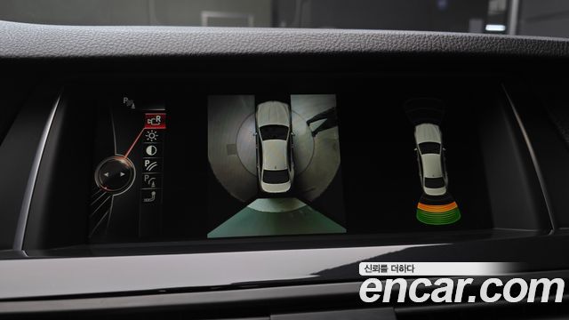 BMW 5 Series (F10) 530d xDrive M Aero Dynamic 2015 — фото 18