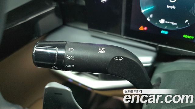 Hyundai Grandeur Hybrid (GN7) Premium 2023 — фото 22