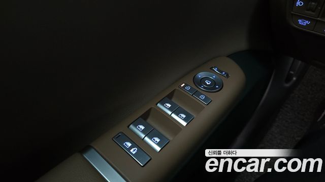 Hyundai Grandeur Hybrid (GN7) Premium 2023 — фото 36