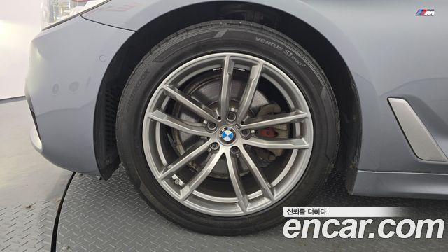 BMW 5 Series (G30) 520d M Sport Package Plus 2020 — фото 5