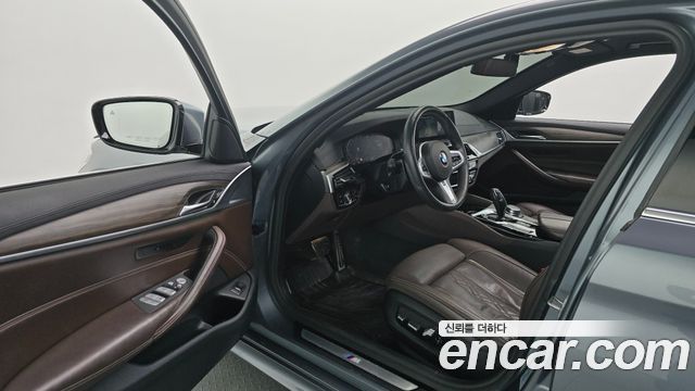 BMW 5 Series (G30) 520d M Sport Package Plus 2020 — фото 10