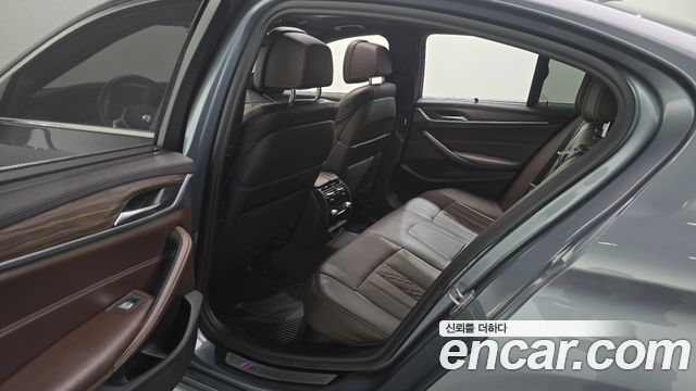 BMW 5 Series (G30) 520d M Sport Package Plus 2020 — фото 12