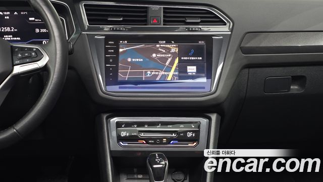 Volkswagen Tiguan (II) 2.0 TDI 4Motion Prestige 2023 — фото 13