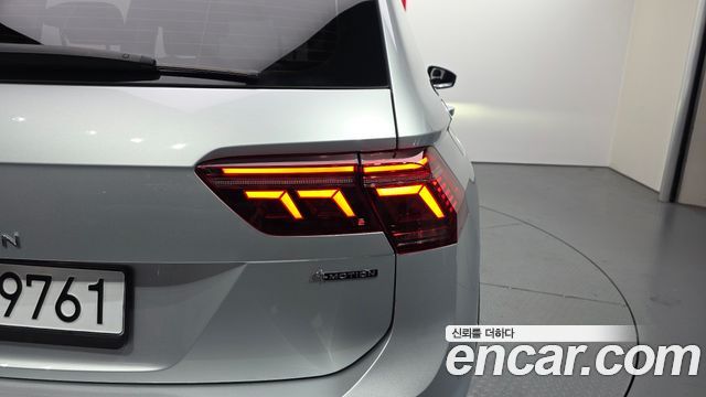 Volkswagen Tiguan (II) 2.0 TDI 4Motion Prestige 2023 — фото 23