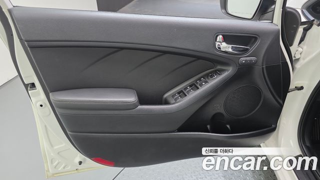 Kia K3 Noblesse 2015 — фото 24