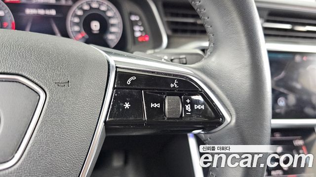 Audi A6 (C8) 45 TFSI Quattro Premium 2020 — фото 33