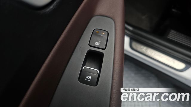 Hyundai Santa Fe (TM) Diesel 2.2 4WD Inspiration 2019 — фото 18