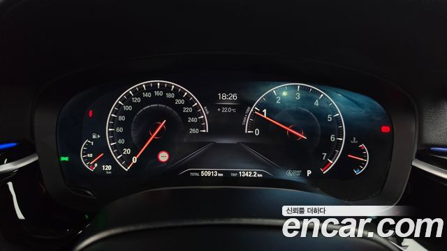 BMW 5 Series (G30) 530i xDrive M Sport Package Plus 2019 — фото 8