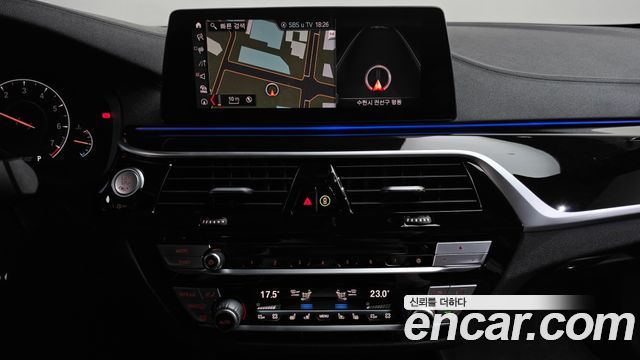 BMW 5 Series (G30) 530i xDrive M Sport Package Plus 2019 — фото 12