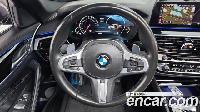 BMW 5 Series (G30) 530i xDrive M Sport Package Plus 2019 — фото 13