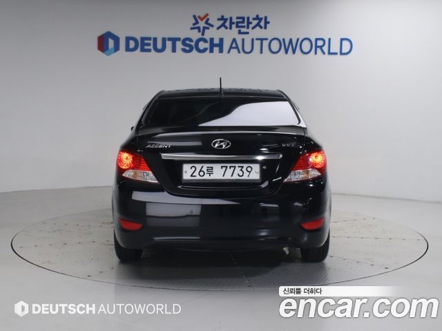 Hyundai Accent (New) 1.4 VVT Premium 2012 — фото 4