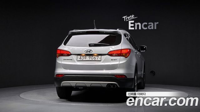 Hyundai Santa Fe (DM) Diesel(e-VGT) 2.0 2WD Premium 2013 — фото 4